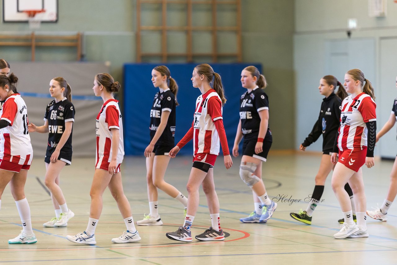 Bild 144 - wBJ SV Henstedt Ulzburg - Bramstedter TS : Ergebnis: 27:15